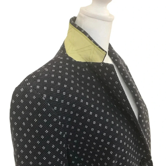 Talbots Navy Blazer Excellent Condition - Picture 3 of 16